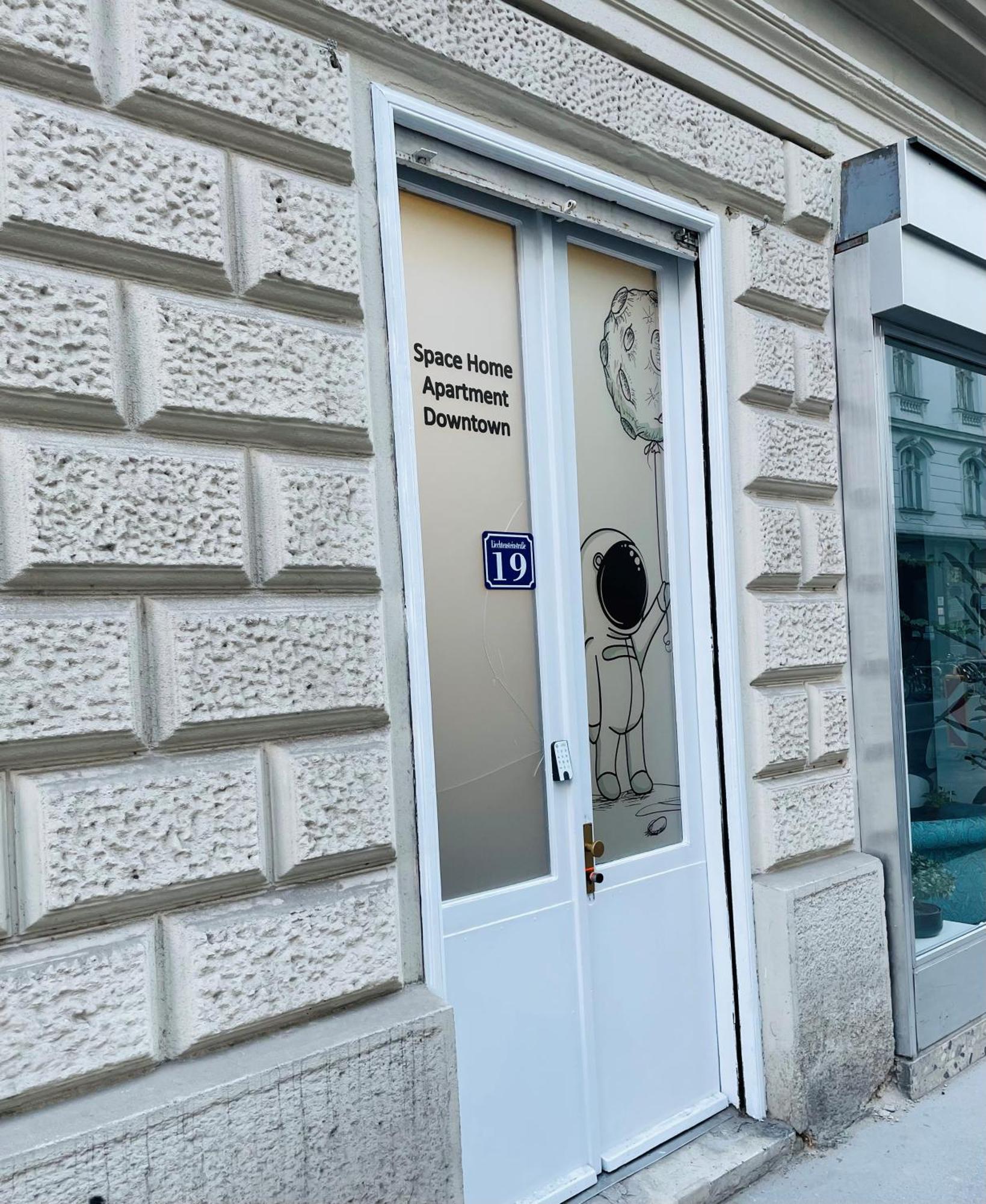 Space - Downtown Wien